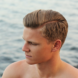 photo-1441781748960-cde3a7202d3c